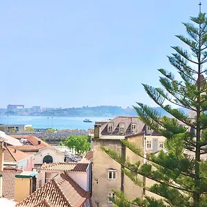 Frank's House & Happy Downtown Appartement Lissabon